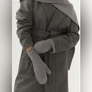 Gray Mittens